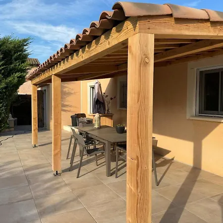 3 Bedroom House With Pool Villa Villeneuve (Alpes-de-Haute-Provence)