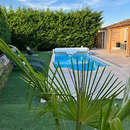 3 Bedroom House With Pool * Villeneuve (Alpes-de-Haute-Provence)